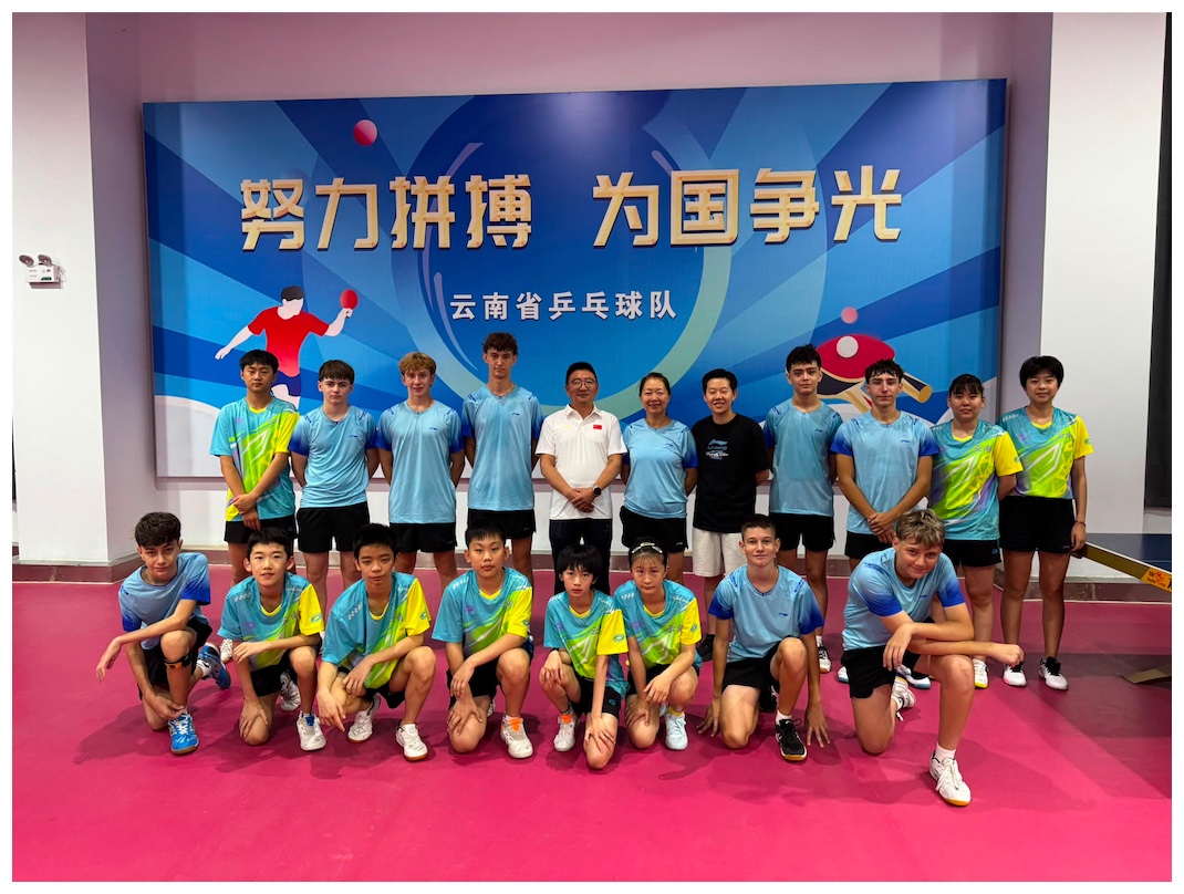 Stage in Cina